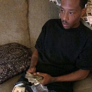 Meet your Posher, Larry